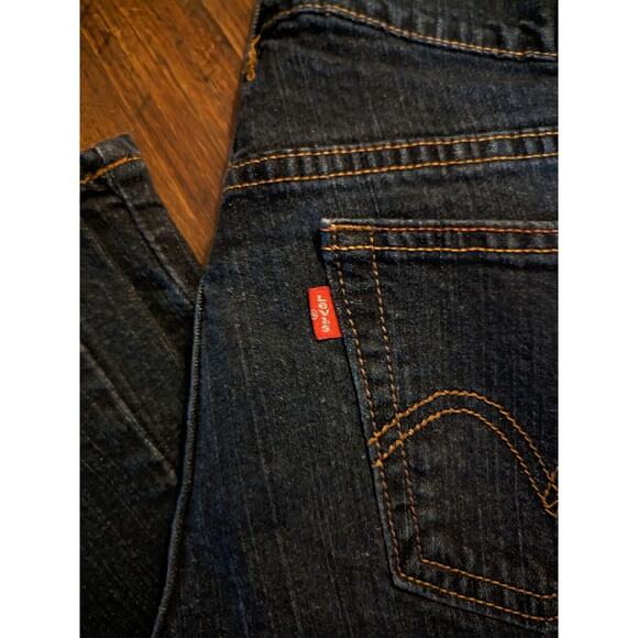 Levi's Women's 515 Classic Dark Wash Bootcut Jeans Size 6 Slim Y2K - Picture 3 of 6